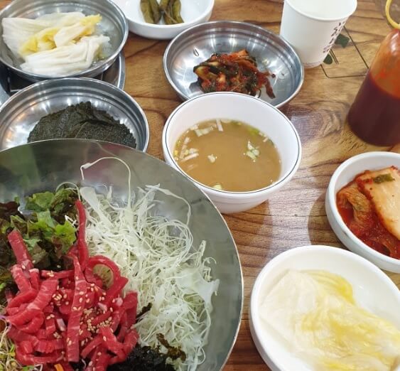 생방송투데이 막 퍼주는 집, 얼만데요? 서울 종로 초저가 육회비빔밥 맛집 반구정 민물장어 점심특선 통근점심 동묘역 맛집