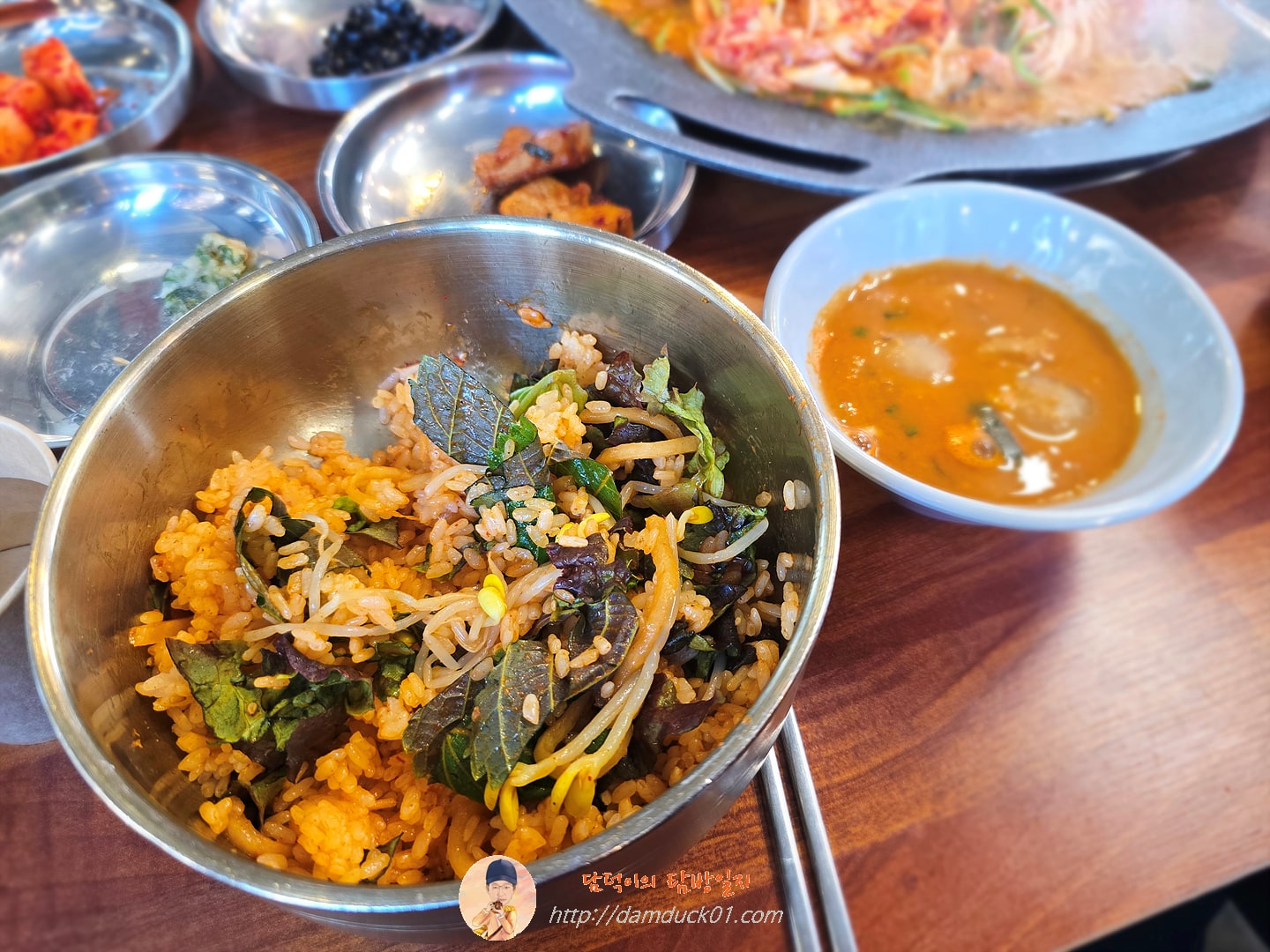 두루치기정식 (된장찌개 + 야채비빔밥)