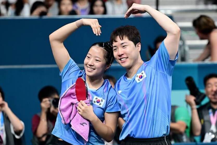 기쁨의 하트세레머니