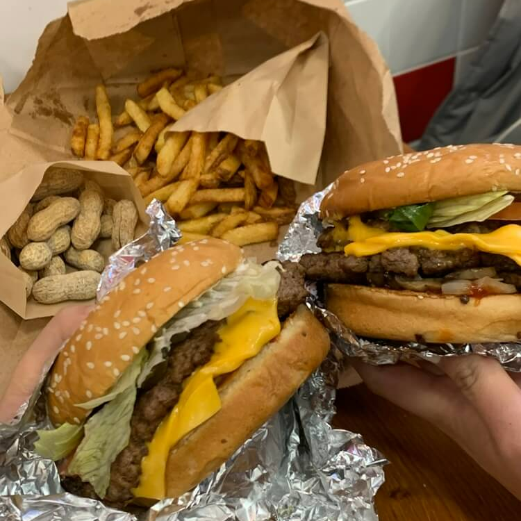 치즈버거 올데이토핑 2세트