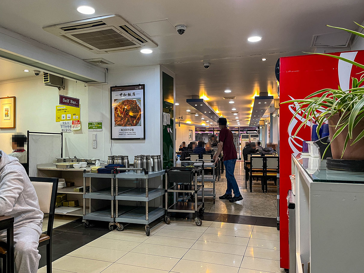 대구 동성로 중화반점 내부