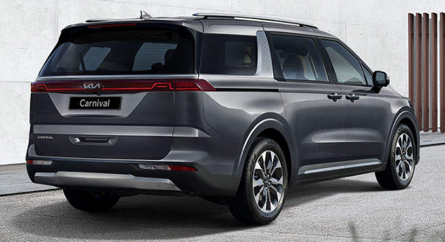 기존 카니발 후측면 디자인