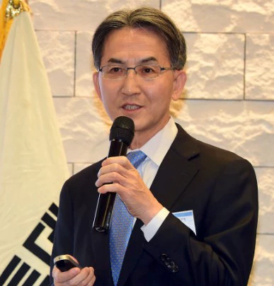 정필모 민주당 선관위원장 사퇴 이유