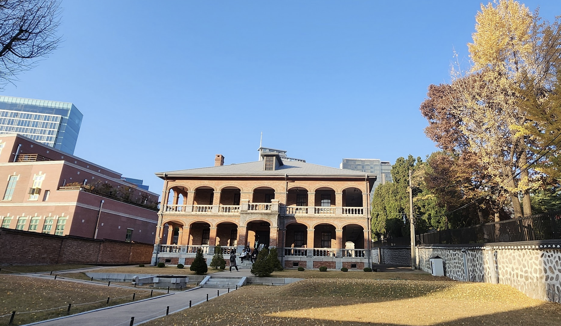 을사늑약이 체결 되었던 중명전 모습