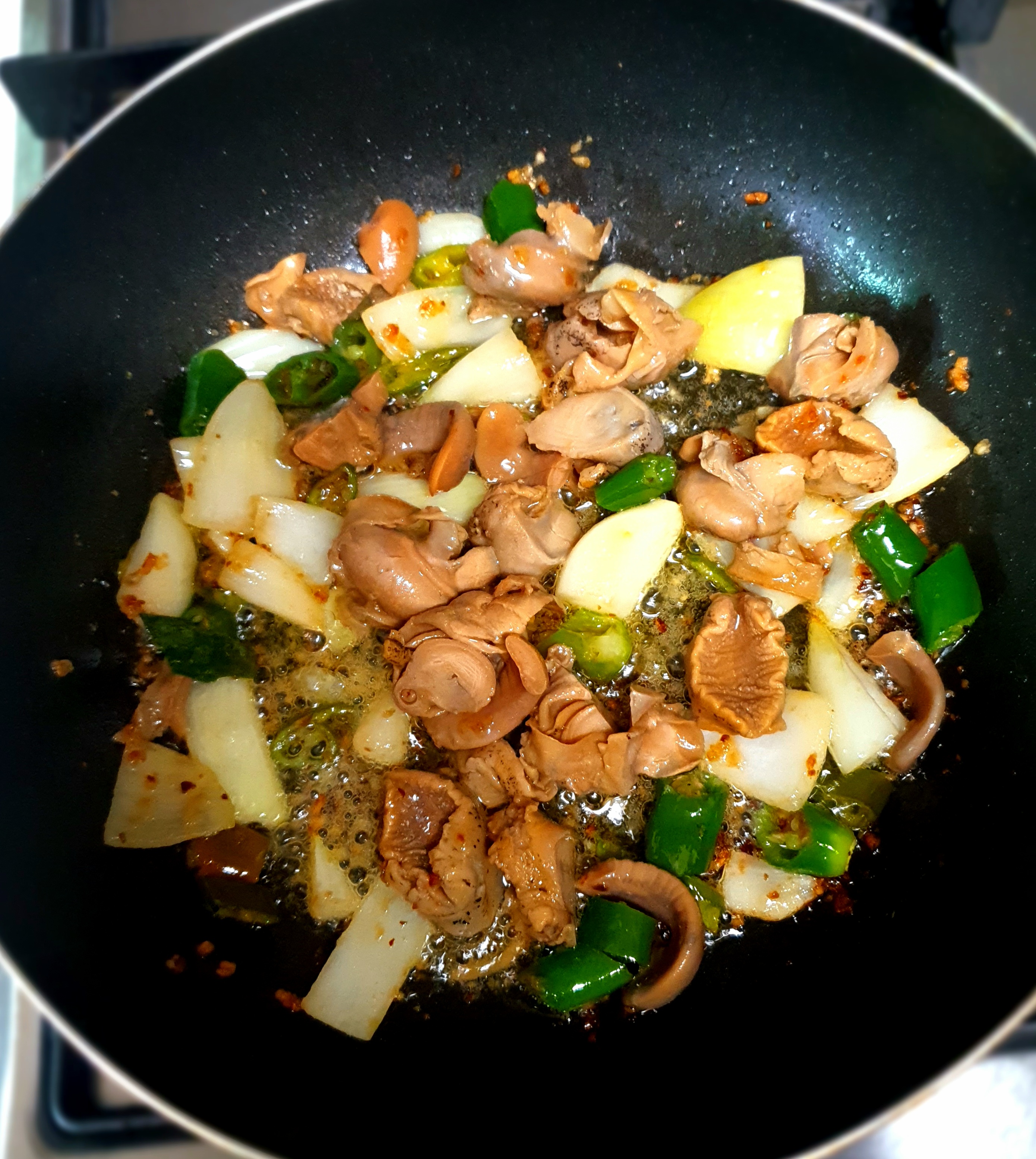 골뱅이와-버터가-잘-어울립니다.