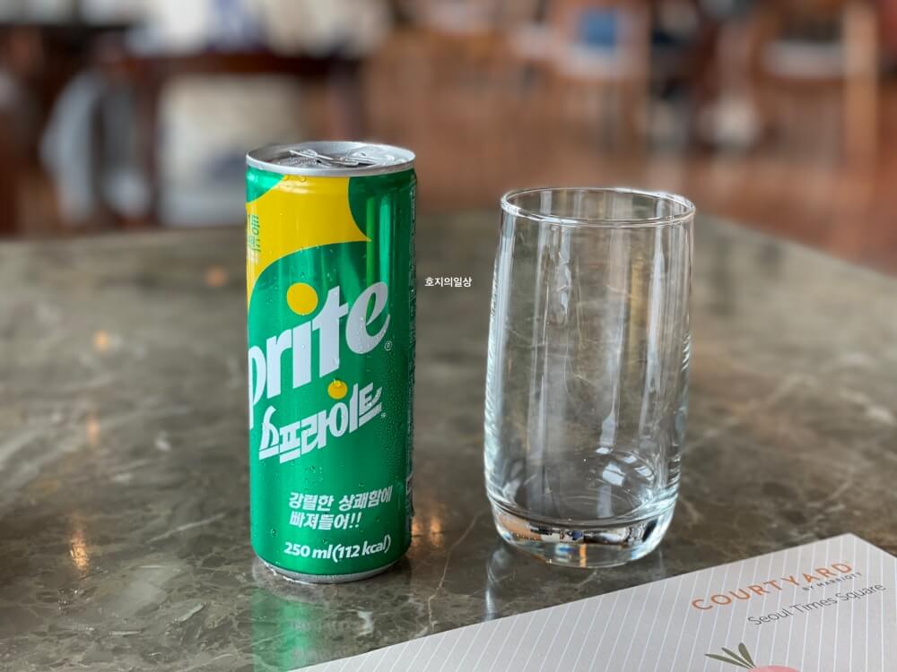 코트야드 메리어트 모모카페 - 네이버 페이 서비스 음료