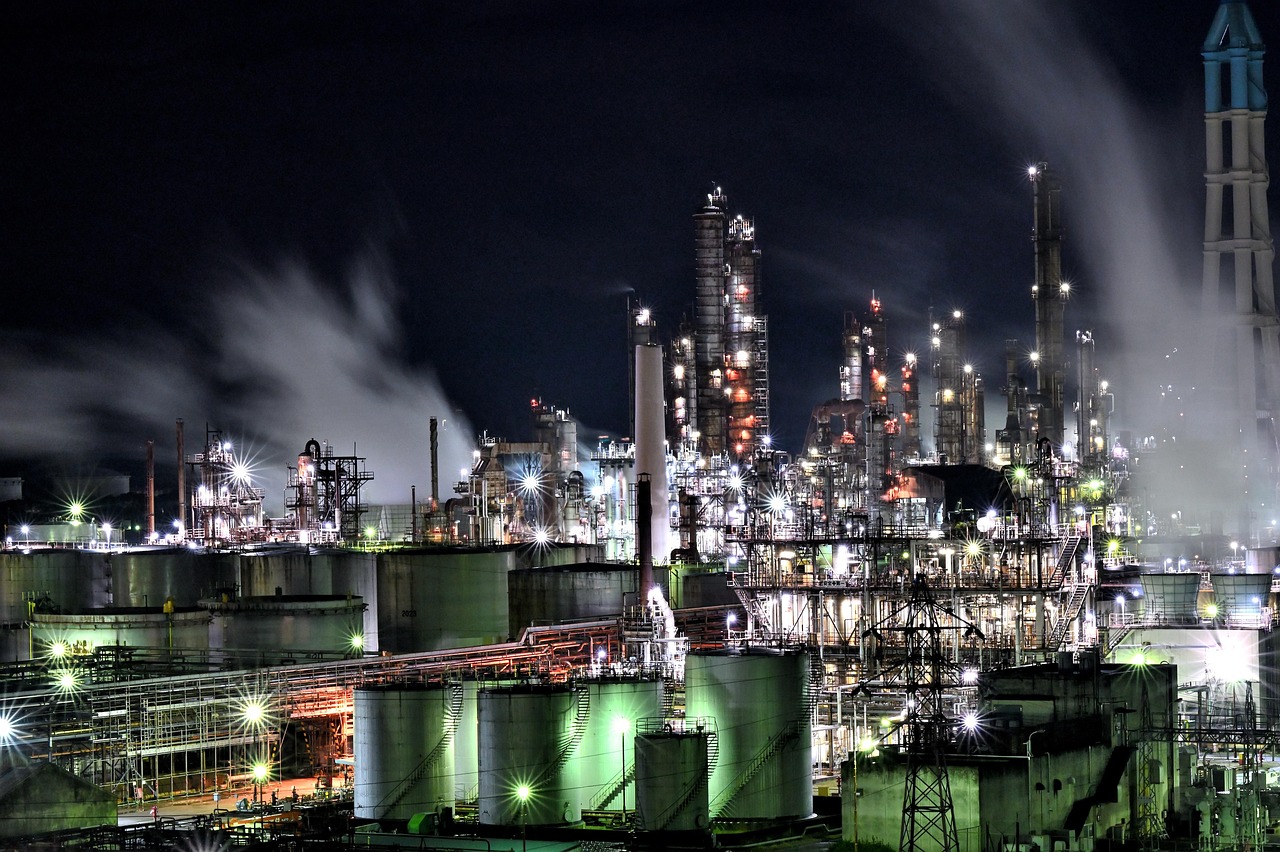 베트남 어느 공장 야경