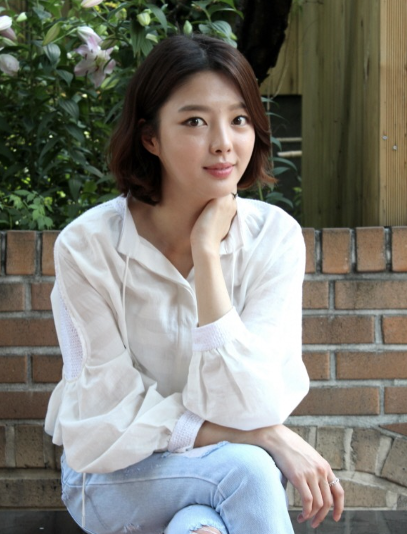 엄현경14