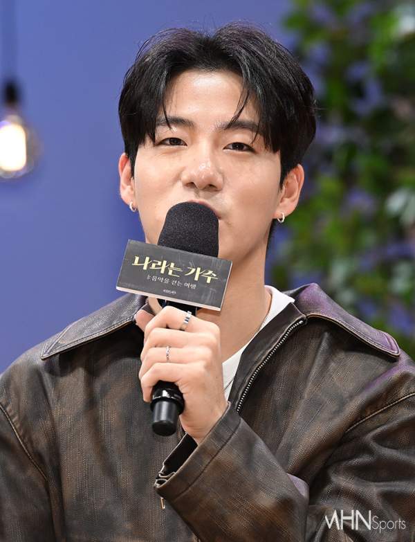 가수 자이로