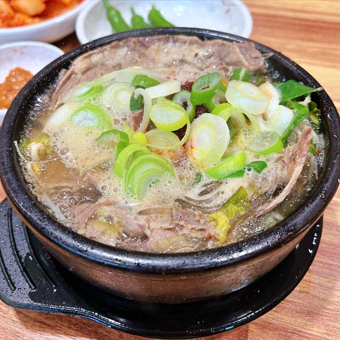 나혼자산다 마포 상암 제주식 선지 해장국 맛집