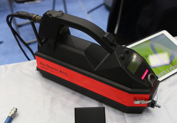 성산테크놀러지 휴대용 화학물질 탐지기 사진