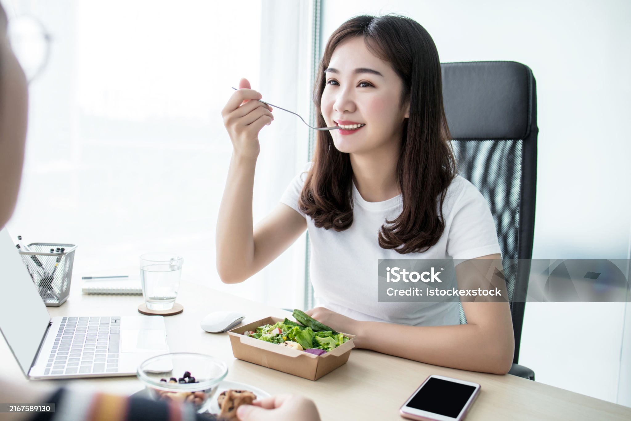 바쁜 직장인 다이어트, 이렇게 하면 성공한다! 효과적인 식단과 운동법