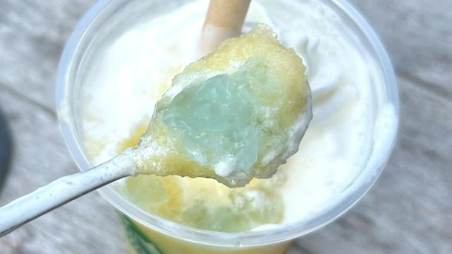 '선샤인 파인 프라푸치노®'는 어떤 맛일까