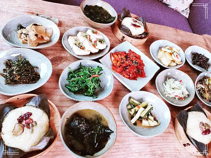 진심 가득 건강 담은 맛 청양 맛집 추천 생방송투데이 구기자고추떡갈비 구기자솥밥 버섯전골 표고버섯탕수 쓰리고 알프스마을 출렁다리 여행 추천 코스 오늘방송 보고 먹고 즐기고 3GO