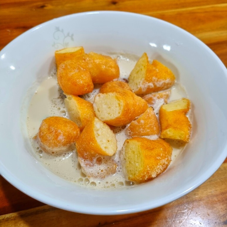찹쌀도넛콩국