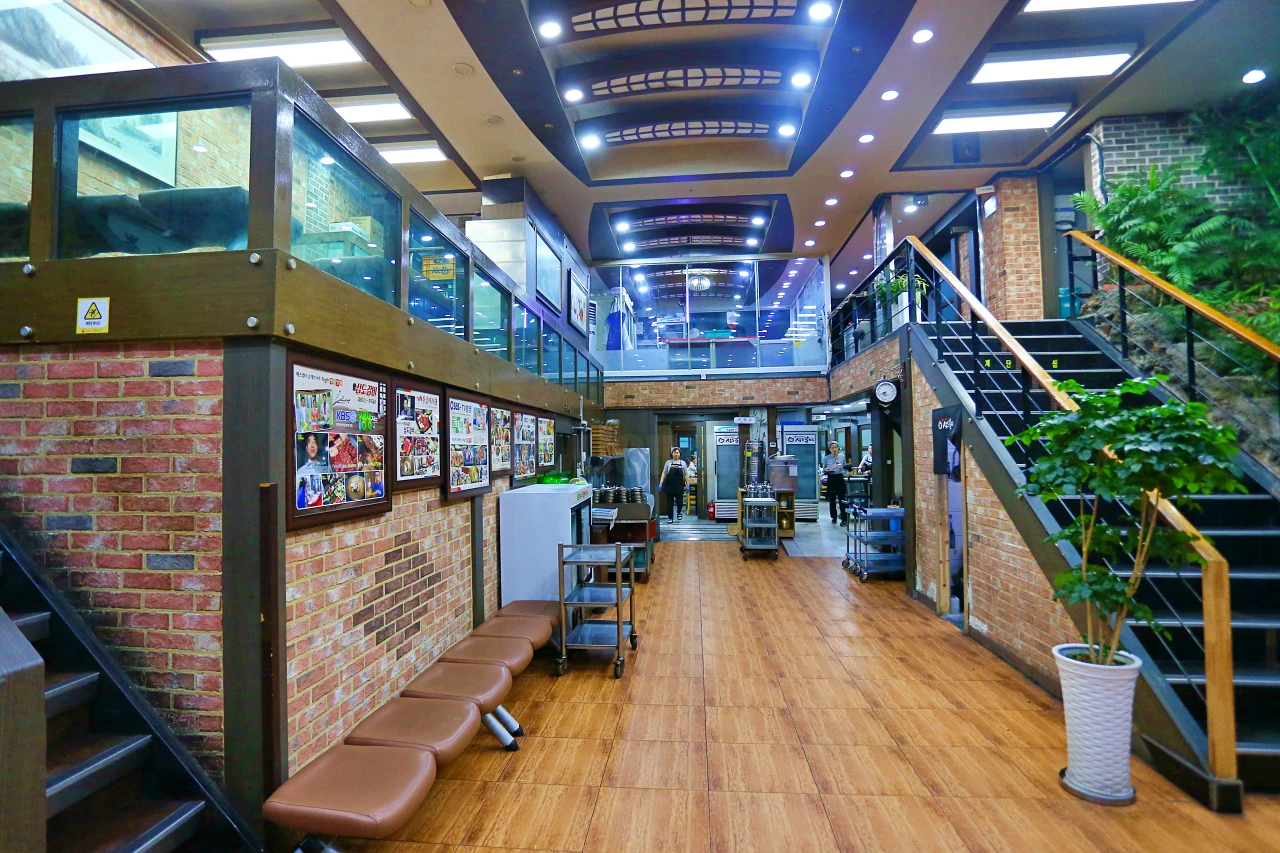 삼도갈비 복층 구조 인테리어 Samdogalbi duplex interior