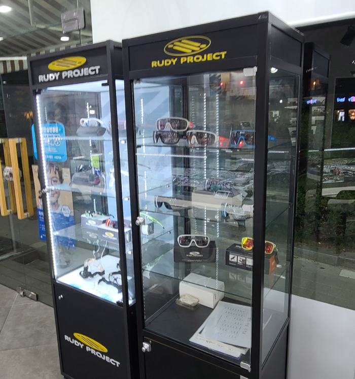 비오안경 일원동안경점 영희초교사거리 비오안경내부 스포츠고글