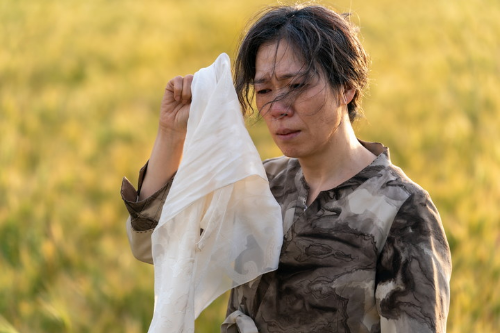 영화 내 이름은 등장인물 사진