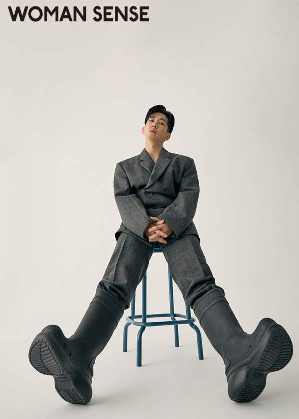 브라이언 데뷔 플라이투더스카이