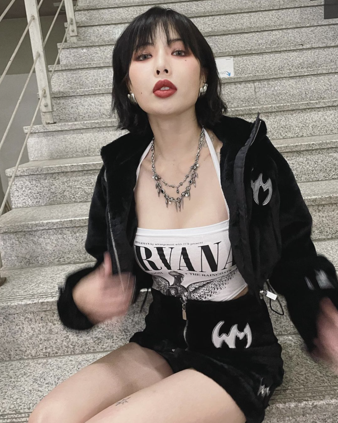 현아 셀카