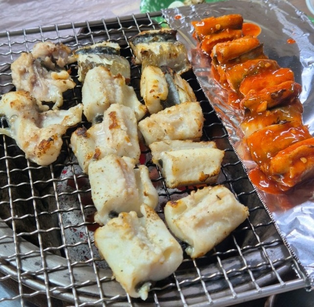 부산-전복죽-장어구이-5번친구해녀할매집
