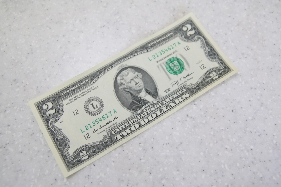 2달러 지폐 모습