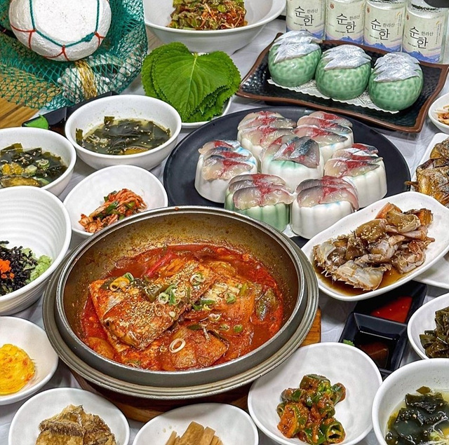 제주성산맛집베스 현지인추천제주도여행2,
바당집, 온더스톤 브런치카페, 떠돌이식객, 범식당, 지은이네밥상, 그리운바다성산포, 성산마씸, 고기다, 커큐민흑돼지,백록횟집