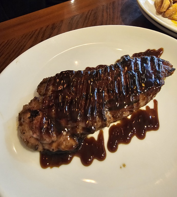 짐붐바 스테이크