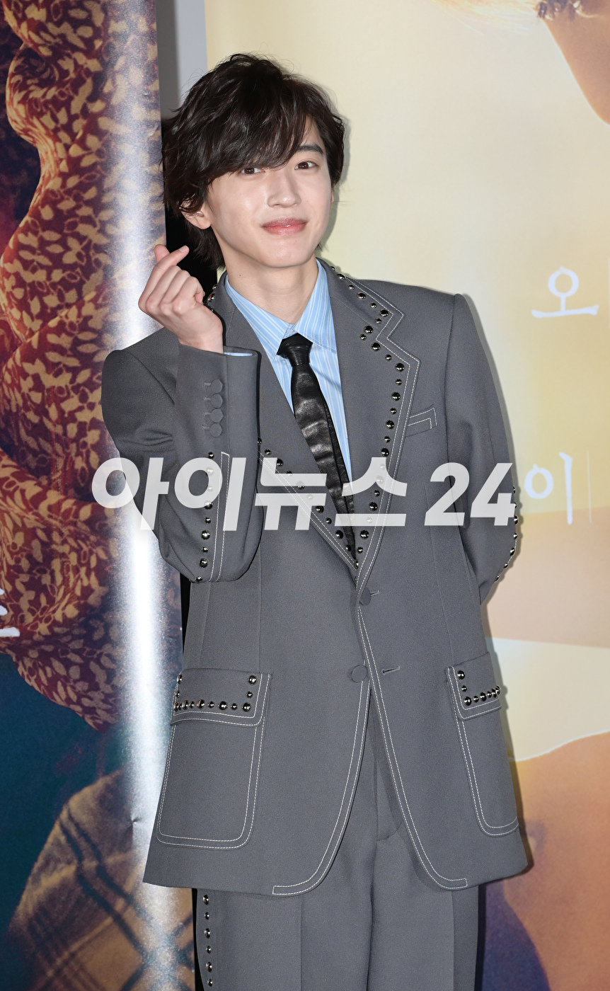 일본 배우 미치에다 슌스케가 24일 오전 서울 CGV 용산아이파크몰에서 열린 영화 '오늘 밤, 세계에서 이 사랑이 사라진다 해도' 흥행 감사 내한 기자회견에 참석하고 있다. [사진=정소희 기자]