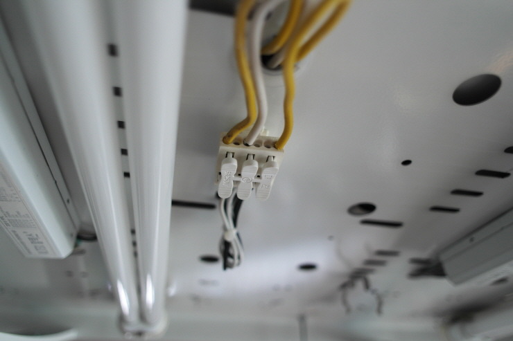 형광등 안정기 교체 방법7