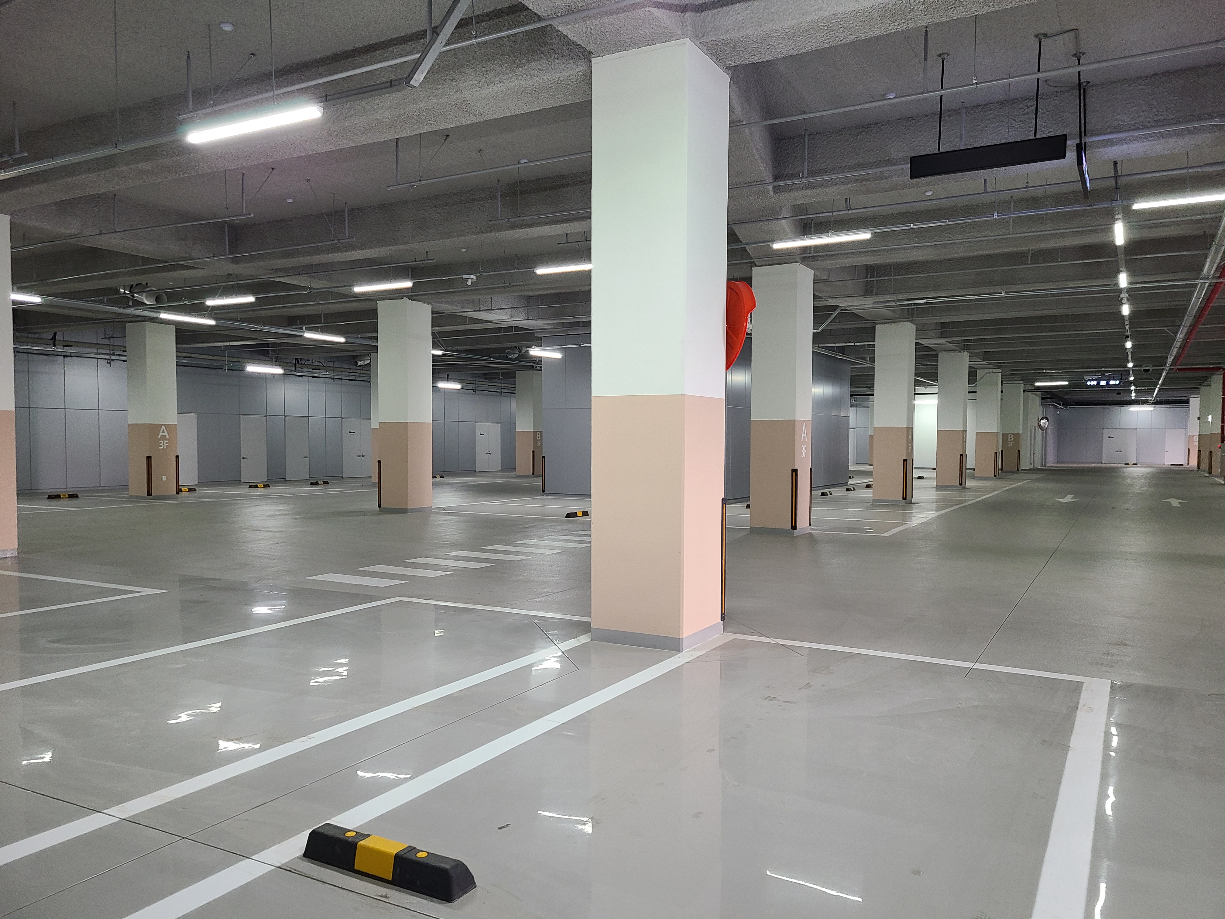 마제스트타워 드라이브인 및 주차장9