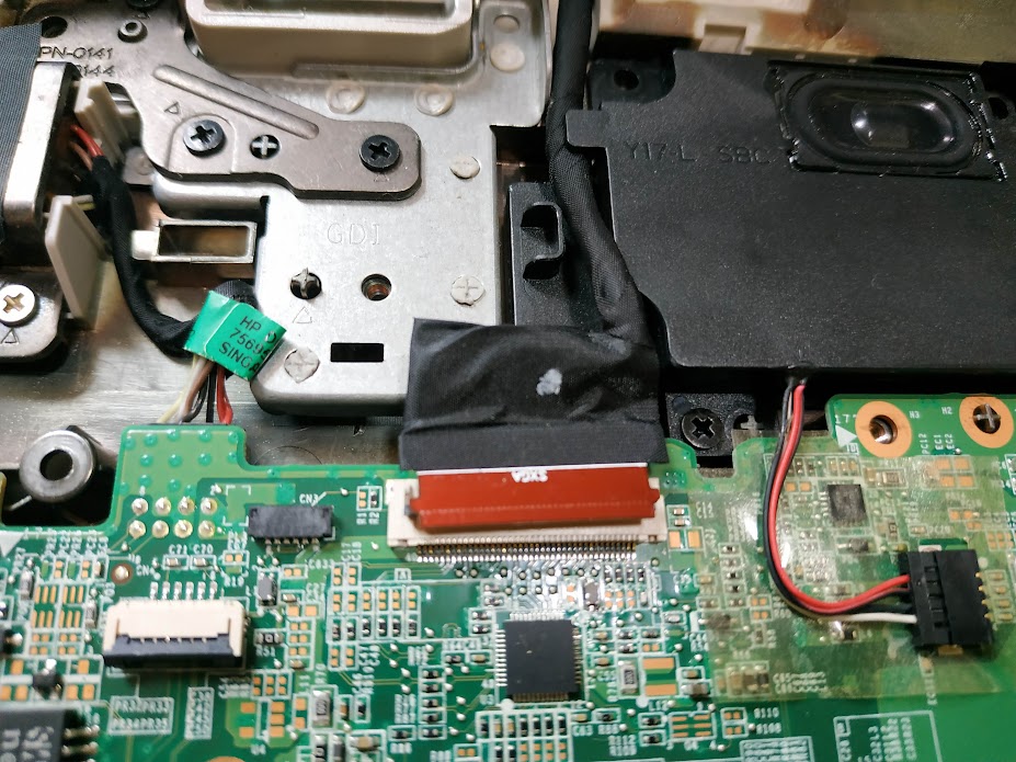 HP 파빌리온 17 노트북 분해 15