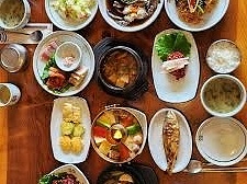 여러가지 반찬구성 나열