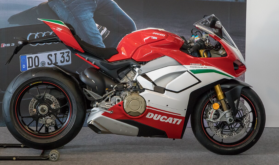 두카티 파니갈레 V4