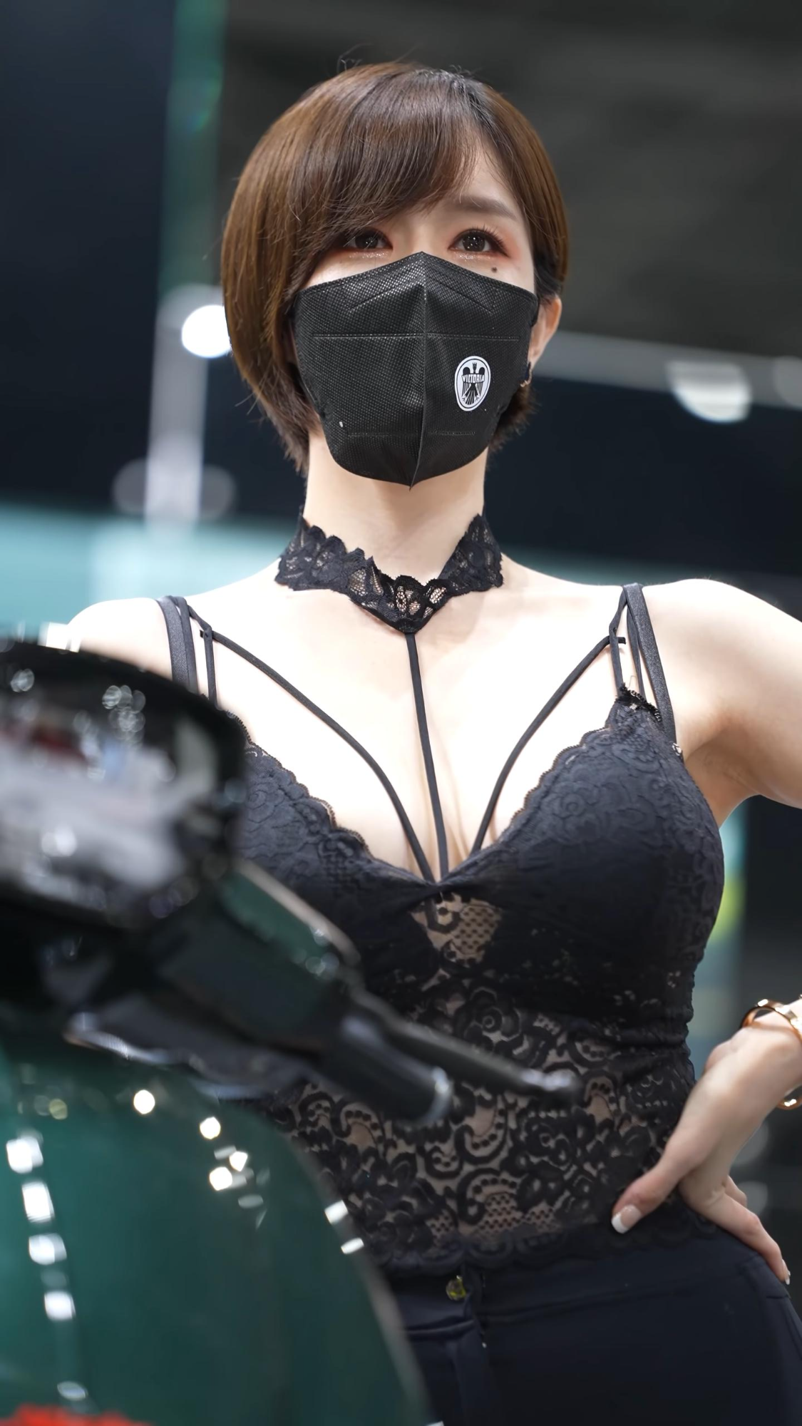 한혜은 레이싱모델 레깅스 엉덩이 시스루 브라탑