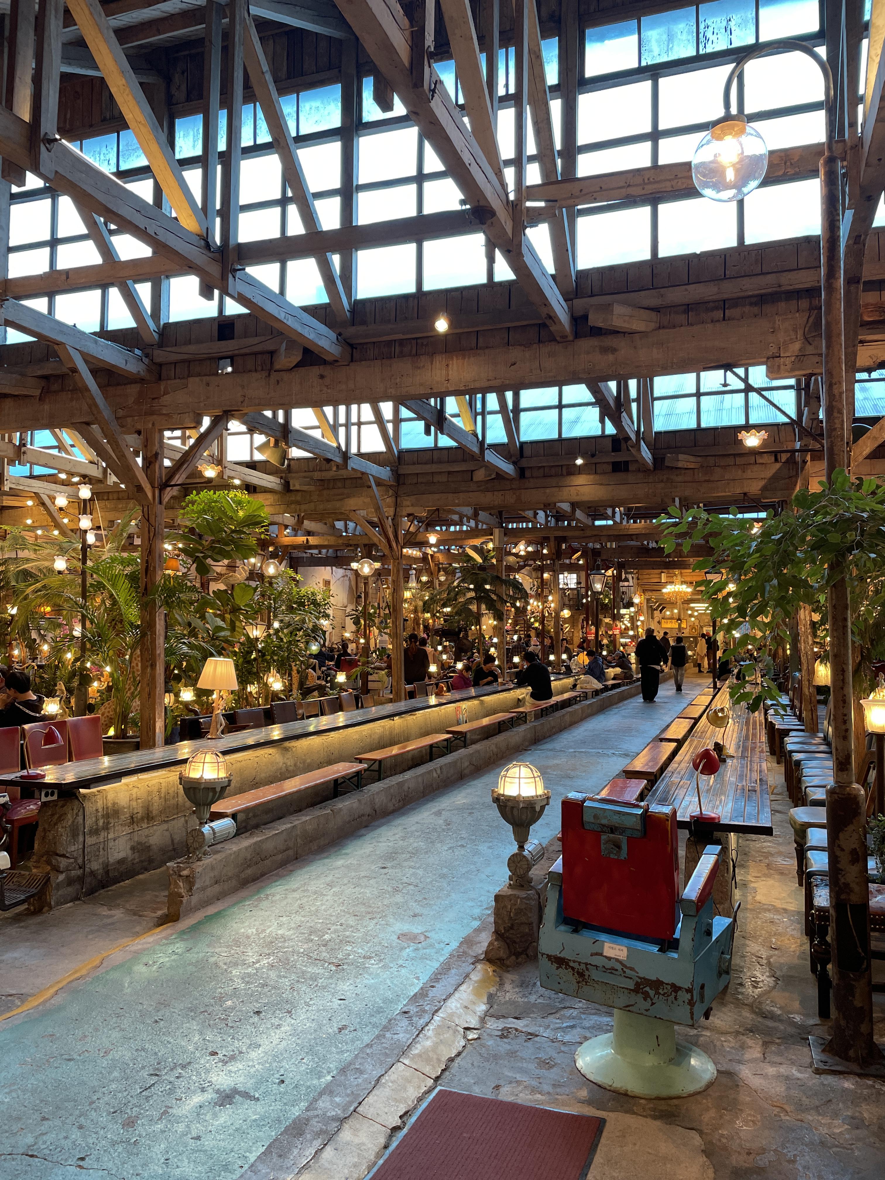 조양방직 실내 전경