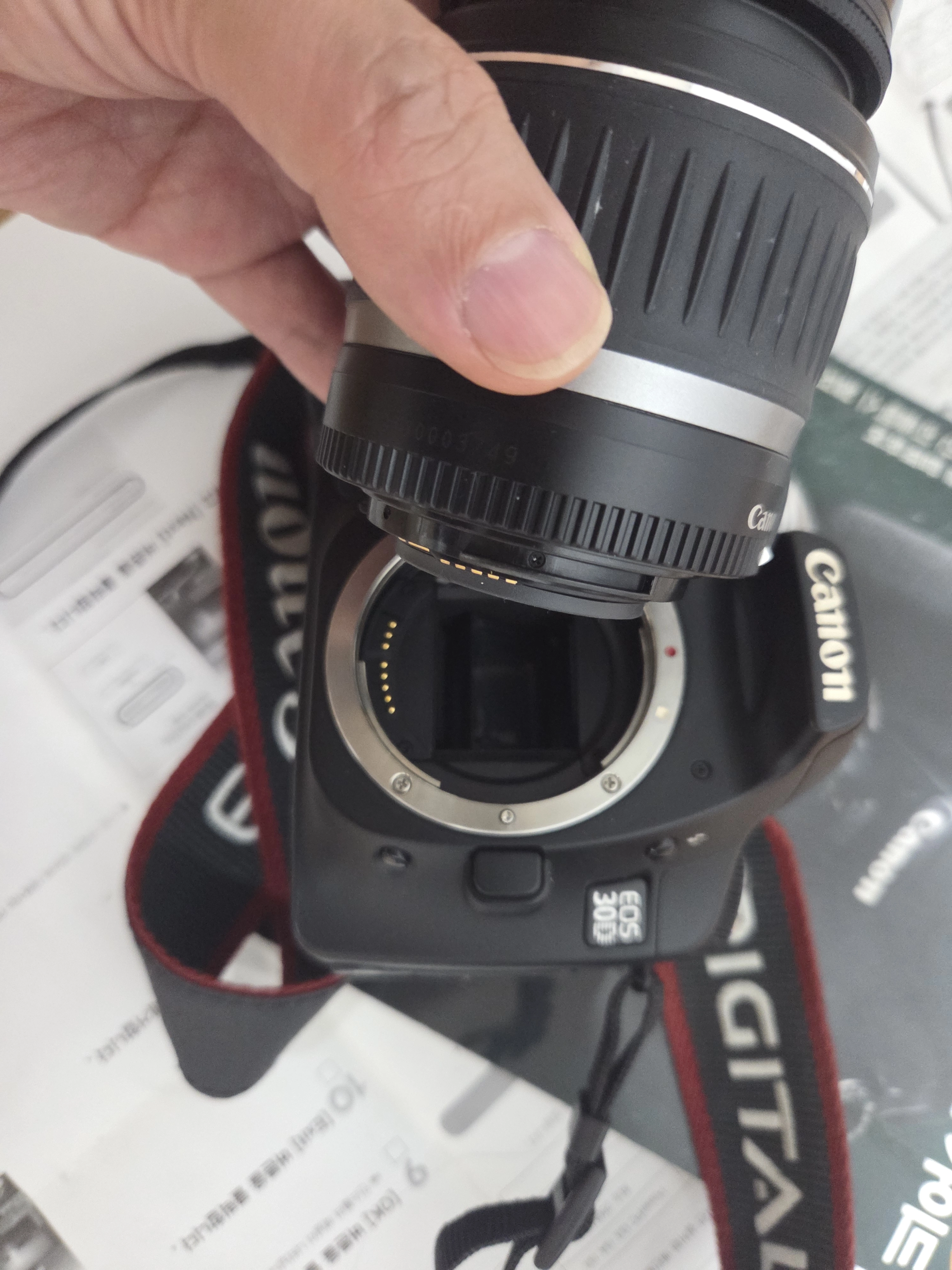 Canon EOS 30D를 들고 다니자 주변 시선이 먼저 반응했던 날