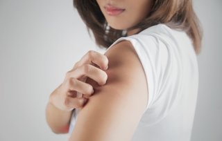 여름철 피부 가려움 원인 및 증상(+해결법)