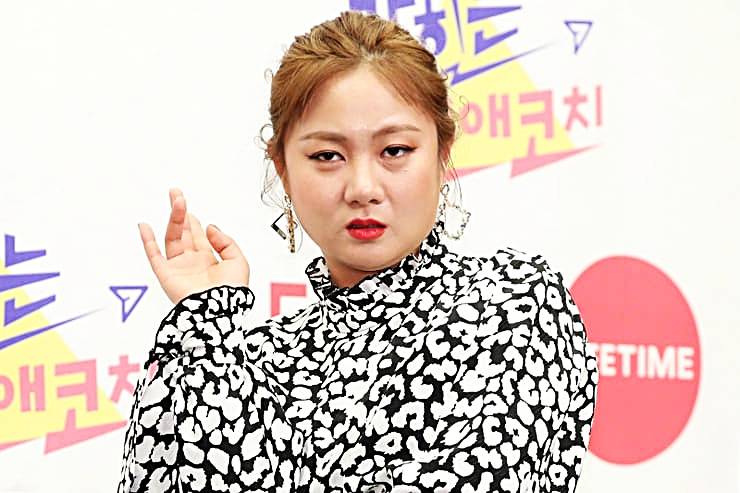 개그우먼-박나래