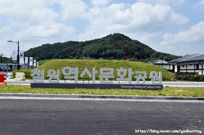 철원-노동당사05