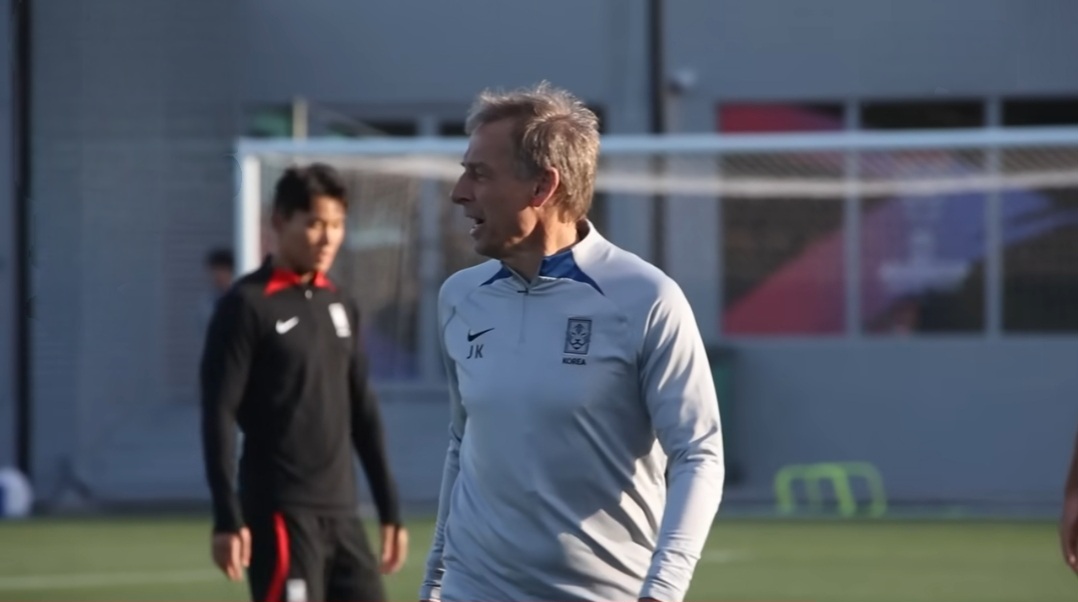 클린스만 감독 경질 위약금