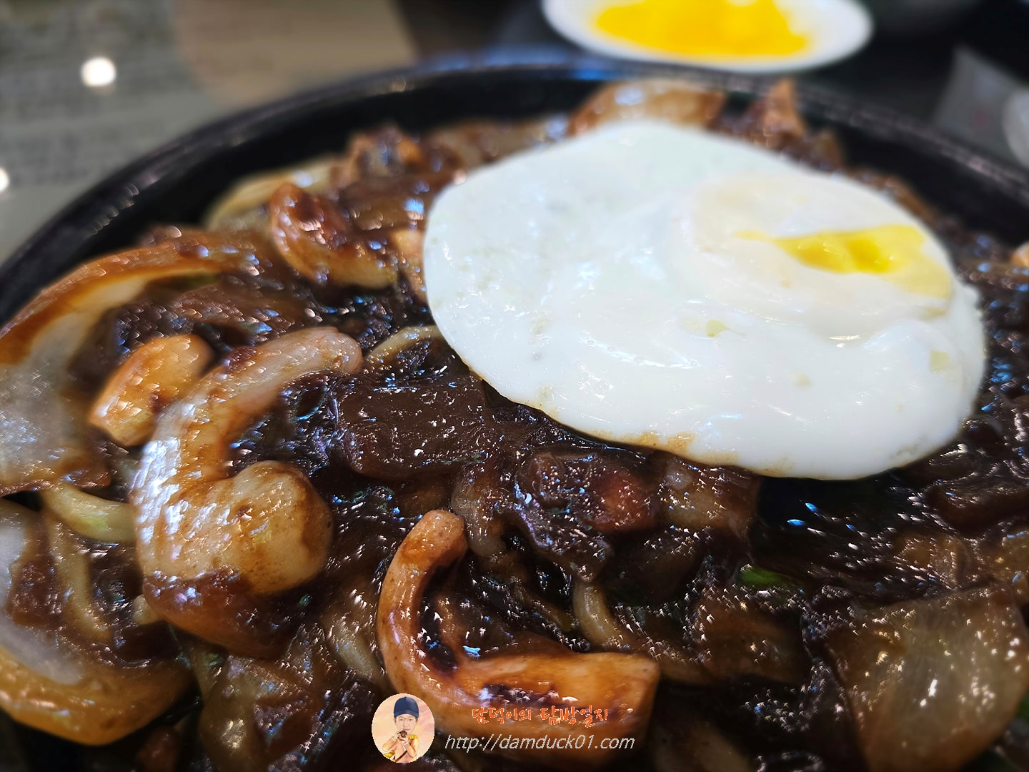 철판해물짜장