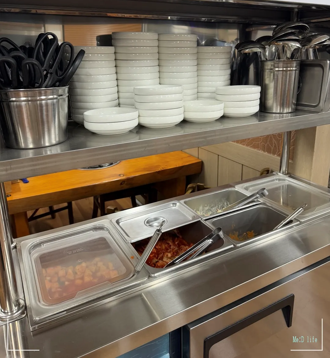 평택-진능이능이버섯백숙-능이버섯-몸보신-오리백숙-닭백숙-삼계탕-육개장-찰밥-기본반찬-셀프바