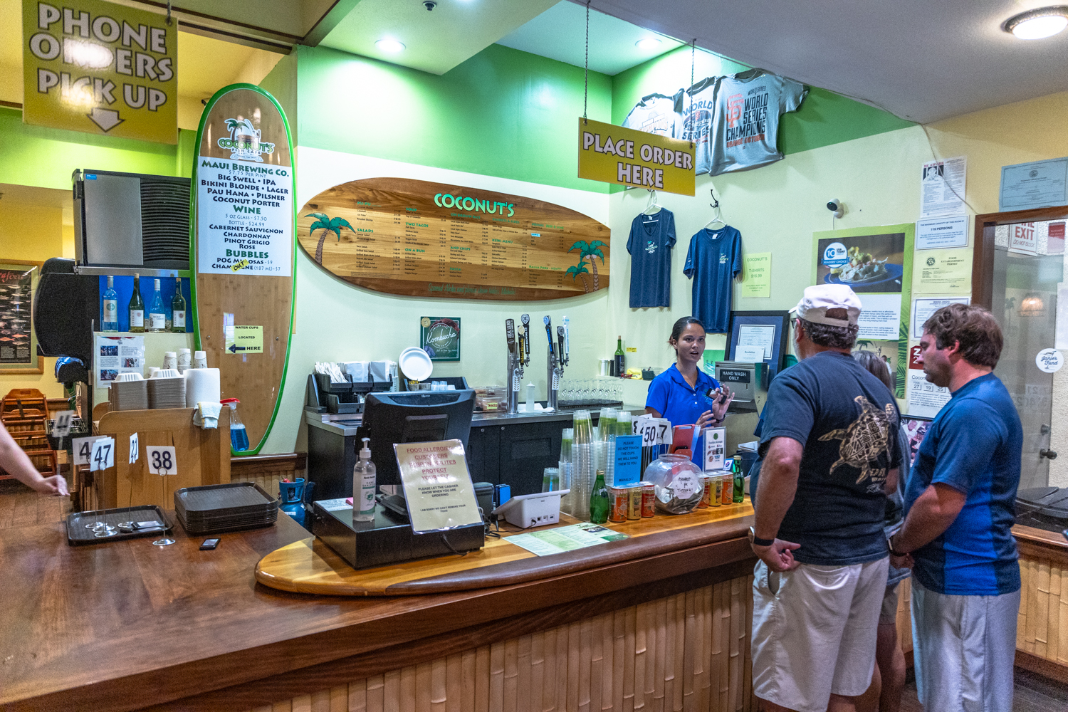 마우이 코코넛 피시카페