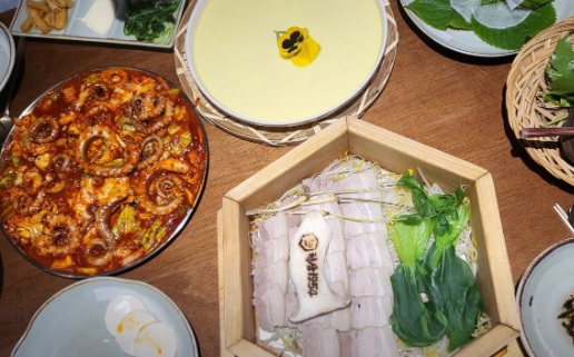 생생정보 고수의 부엌 부산 광안리 낙지볶음과 편백보쌈 맛집 부산 청산 1954 광안리 본점