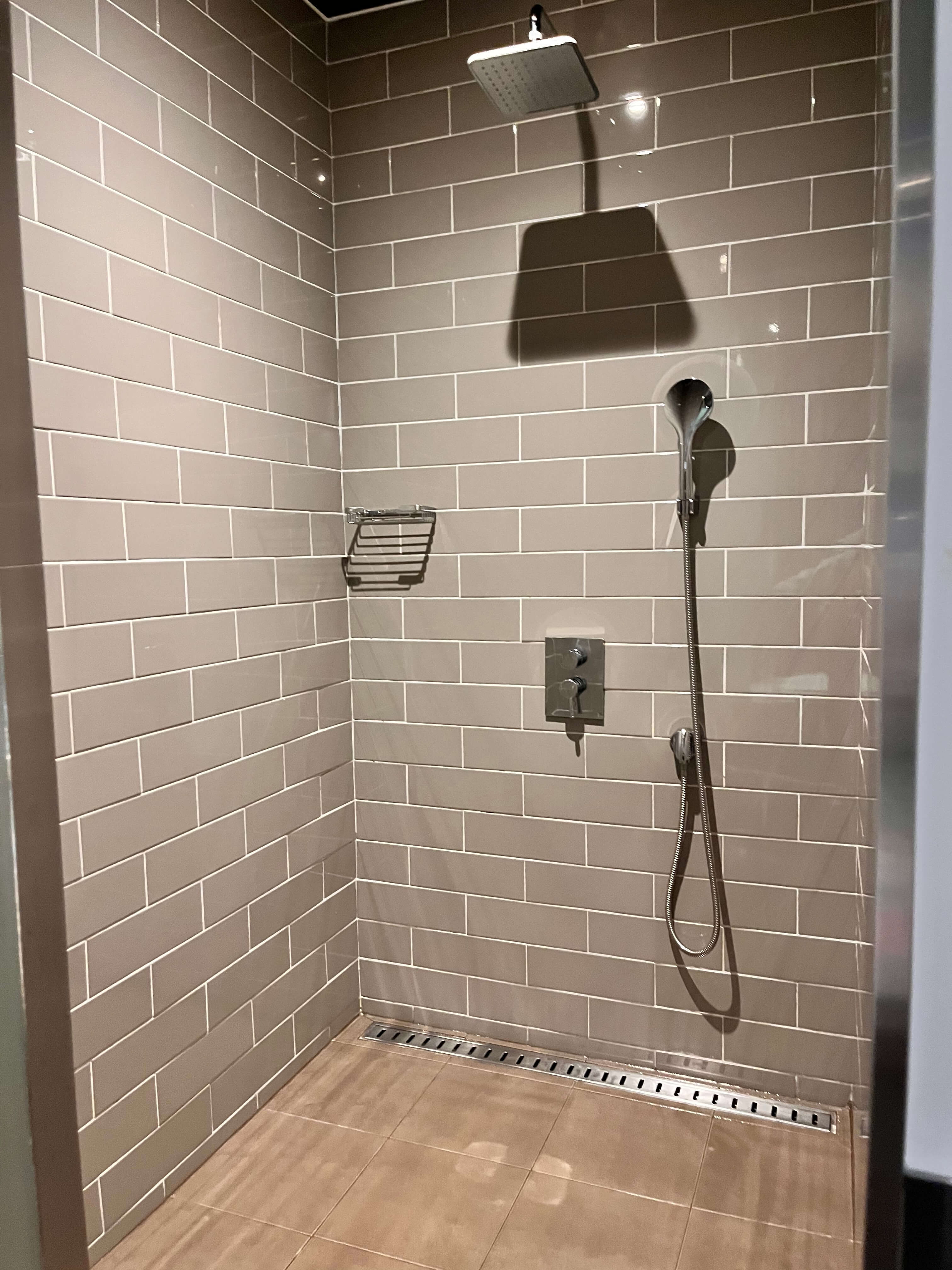 더 클래식 바이 호텔원 디럭스 더블룸