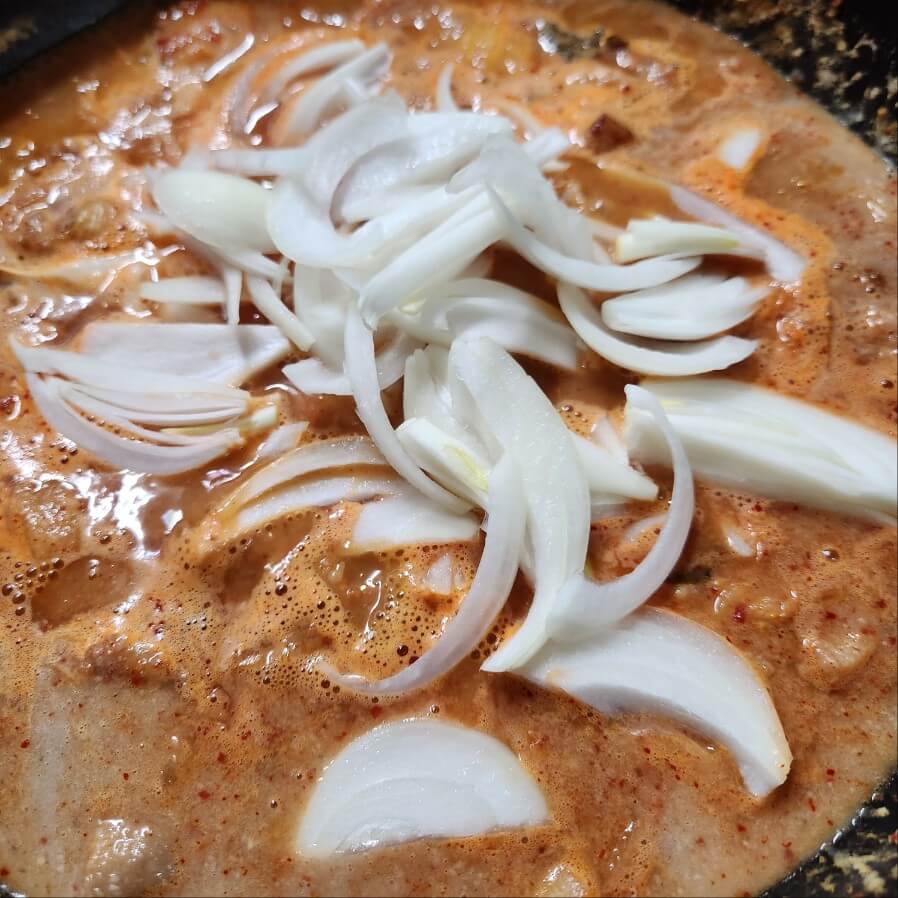 콩비지분말 교동콩비지 콩비지 파는곳 콩비지 맛집 콩비지 영양성분 콩비지국 콩비지 칼로리 콩비지탕 콩비지 만드는 법 콩비지분말 교동콩비지 콩비지찌개 영양성분 노브랜드 콩비지찌개 맑은콩비지찌개 하얀콩비지찌개 돼지고기 콩비지찌개 콩비지찌개 맛집 콩비지찌개 칼로리 김치콩비지찌개 만드는 법 백종원 콩비지찌개 김치콩비지찌개 돼지고기비지찌개