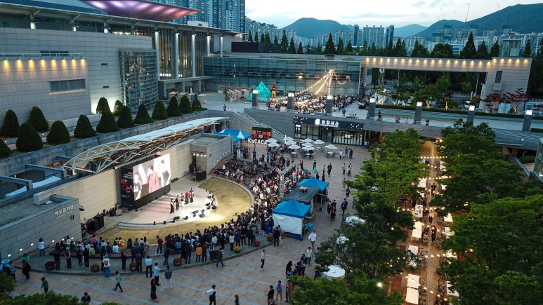 2024년 개최되었던 koCACA 아트페스티벌 이미지