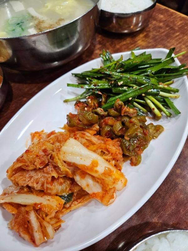 북어국집 3종반찬