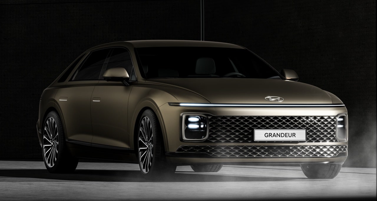 현대가 7세대 신형 그랜저를 선보였습니다.